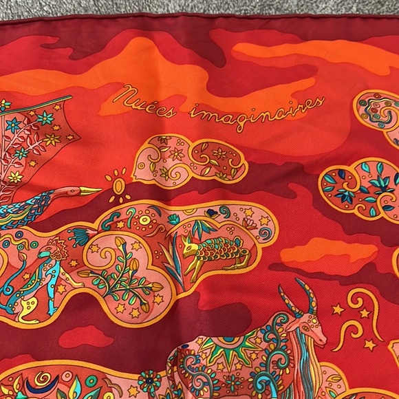 HERMES Silk Nuees Imaginaires Scarf 90 - Picture 10 of 17
